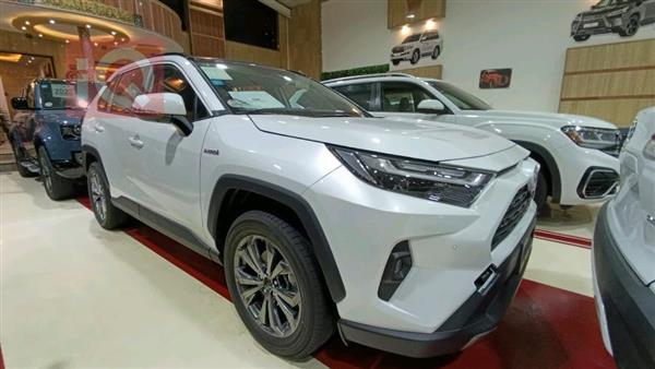 Toyota for sale in Iraq